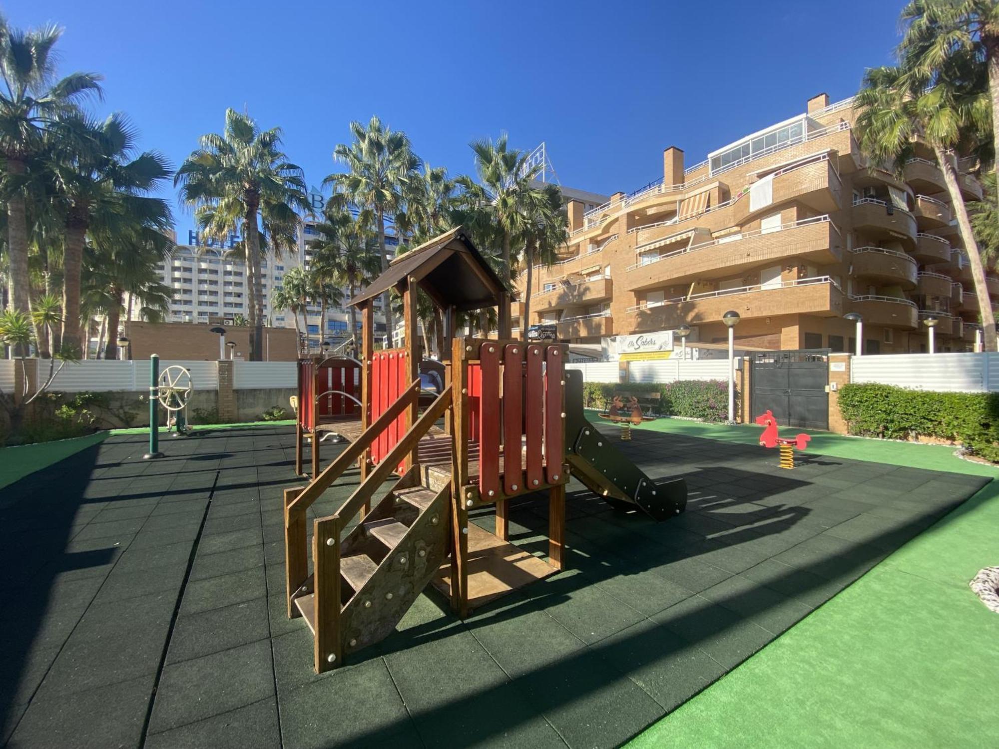 Apartamentos Marina Park 오로페사델마르 외부 사진